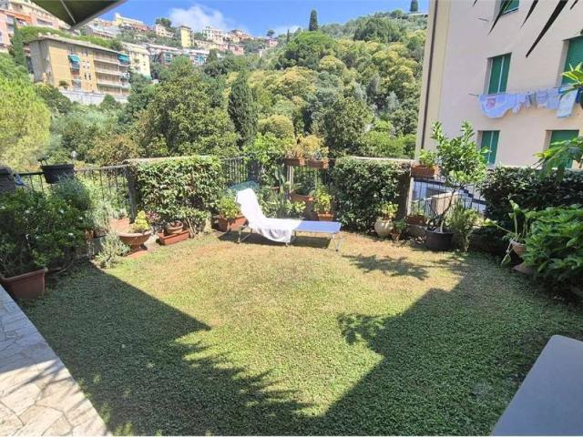 Appartamento in vendita a Genova GE