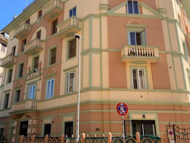 Appartamento in vendita a Genova GE