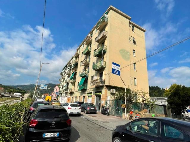 Appartamento in vendita a Genova GE