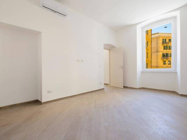Appartamento in vendita a Genova GE