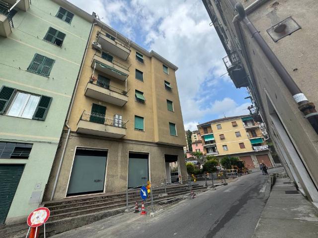 Appartamento in vendita a Genova GE
