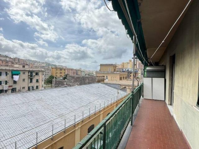 Appartamento in vendita a Genova GE