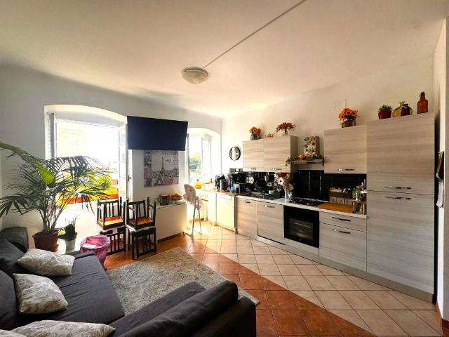Appartamento in vendita a Genova GE