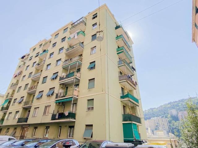 Appartamento in vendita a Genova GE