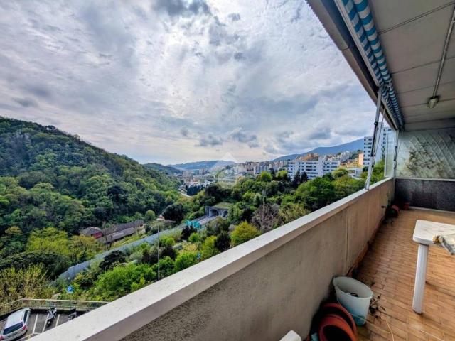 Appartamento in vendita a Genova GE