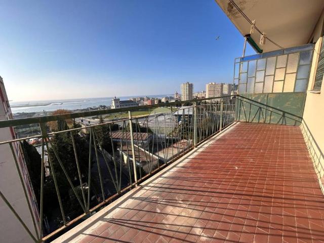 Appartamento in vendita a Genova GE