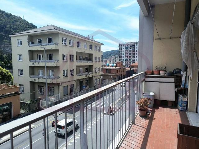 Appartamento in vendita a Genova GE
