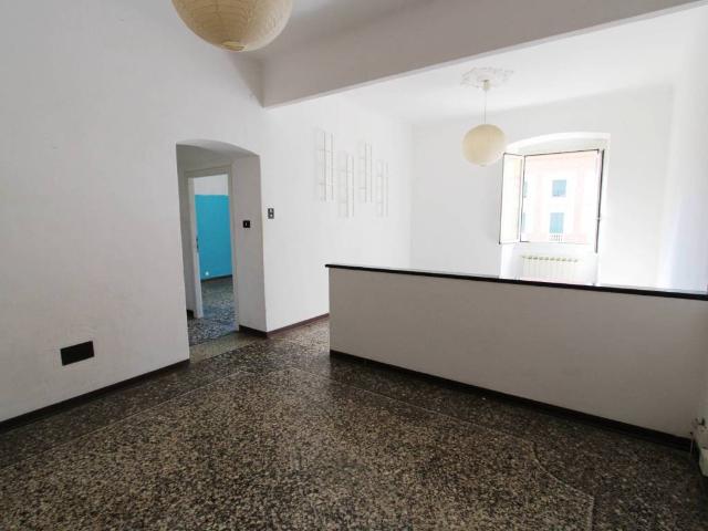 Appartamento in vendita a Genova GE