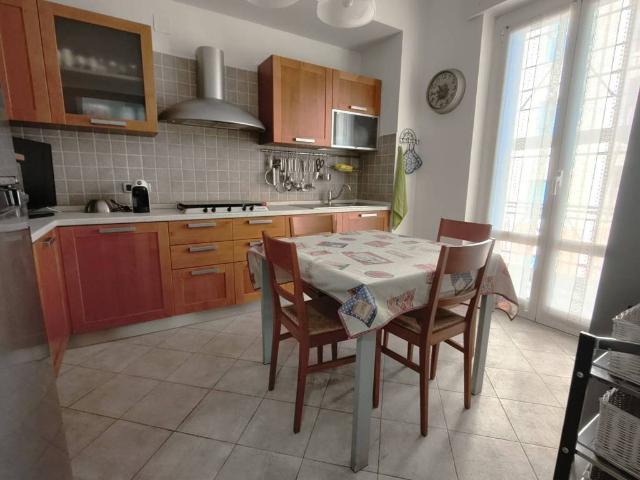 Appartamento in vendita a Genova GE
