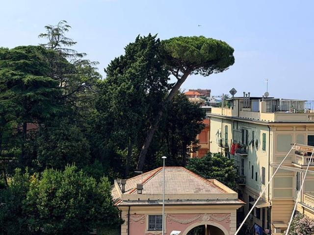 Appartamento in vendita a Genova GE