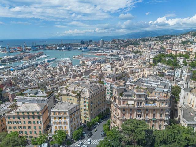 Appartamento in vendita a Genova GE