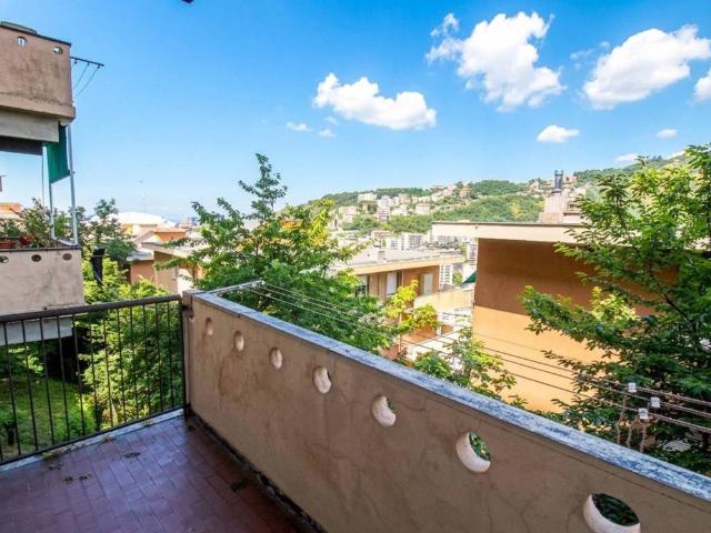 Appartamento in vendita a Genova GE