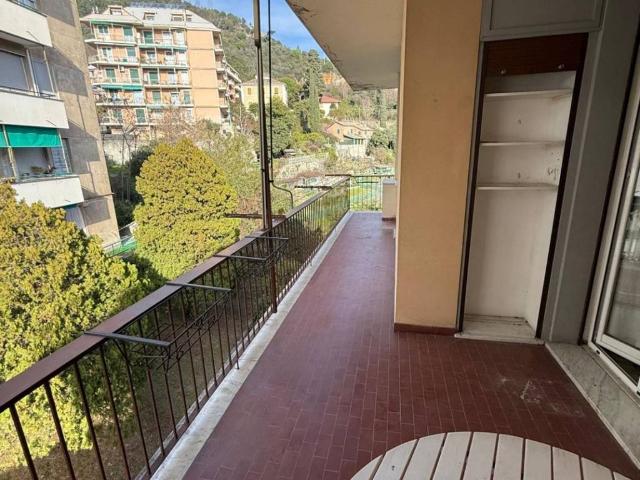 Appartamento in vendita a Genova GE