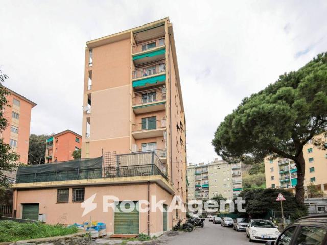 Appartamento in vendita a Genova GE
