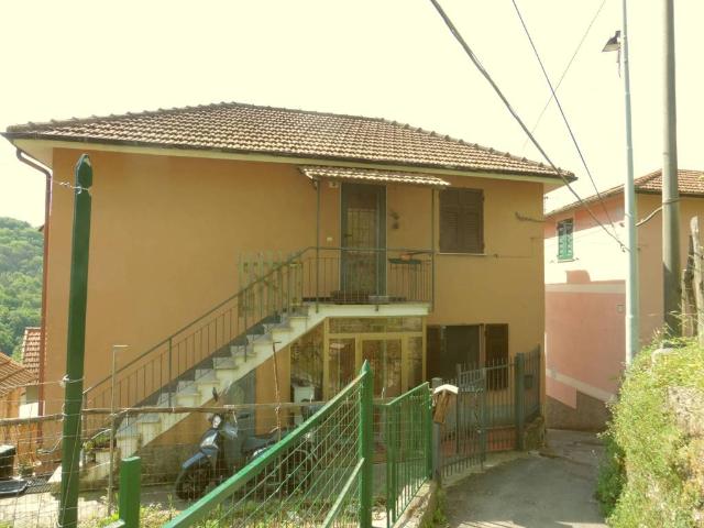 Appartamento in vendita a Genova GE