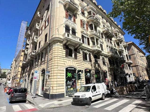 Appartamento in vendita a Genova GE
