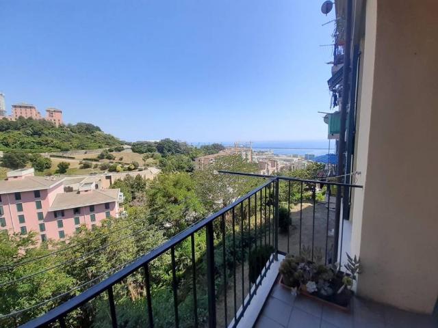 Appartamento in vendita a Genova GE