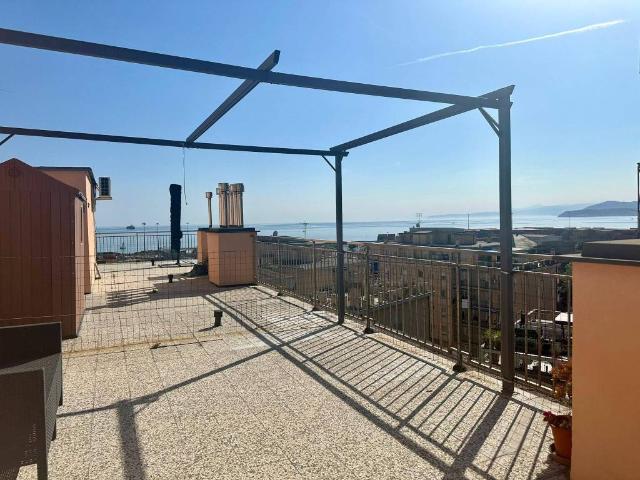 Appartamento in vendita a Genova GE