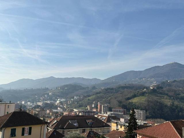 Appartamento in vendita a Genova GE