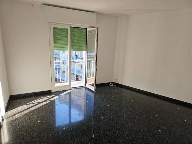 Appartamento in vendita a Genova GE