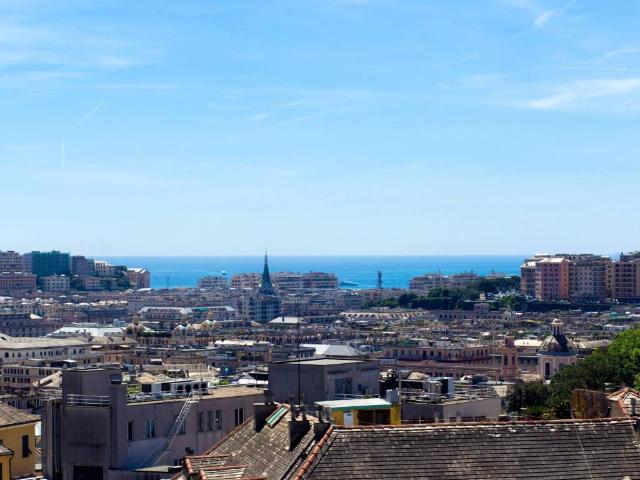 Appartamento in vendita a Genova GE