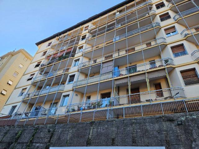 Appartamento in vendita a Genova GE