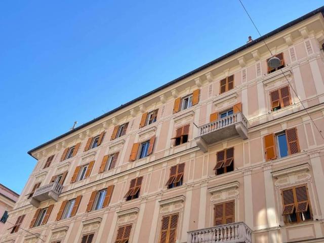 Appartamento in vendita a Genova GE