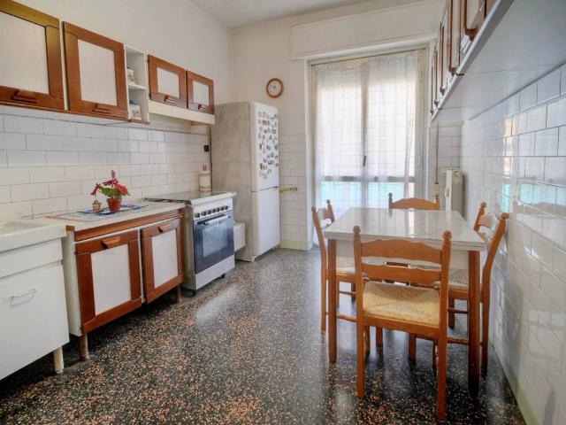 Appartamento in vendita a Genova GE