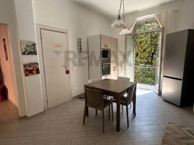 Appartamento in vendita a Genova GE