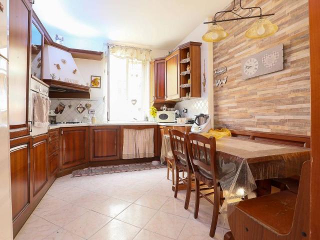 Appartamento in vendita a Genova GE