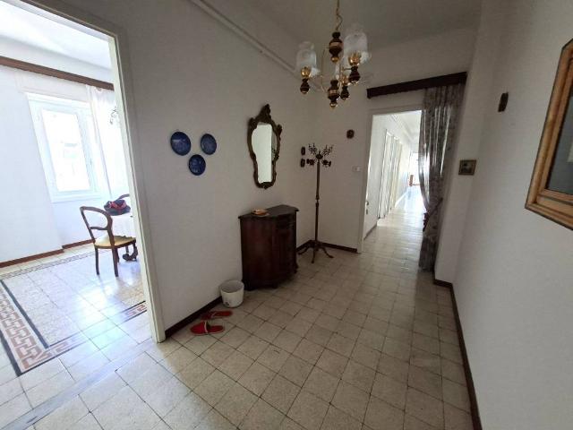 Appartamento in vendita a Genova GE