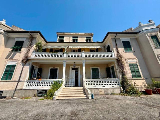 Appartamento in vendita a Genova GE