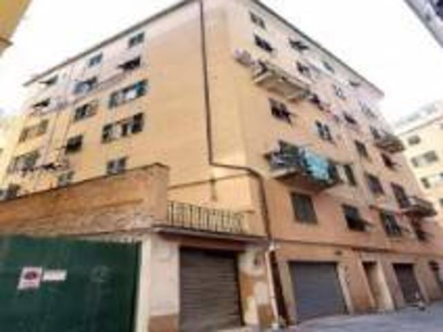 Appartamento in vendita a Genova GE