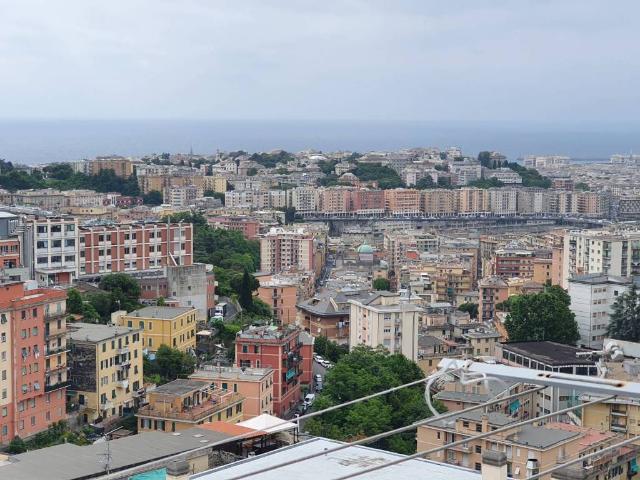 Appartamento in vendita a Genova GE