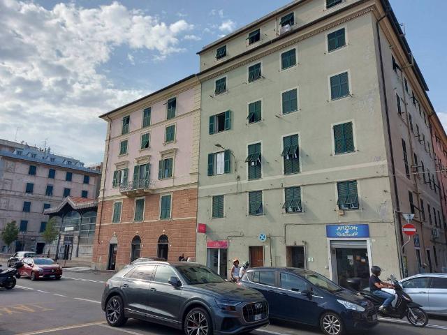 Appartamento in vendita a Genova GE