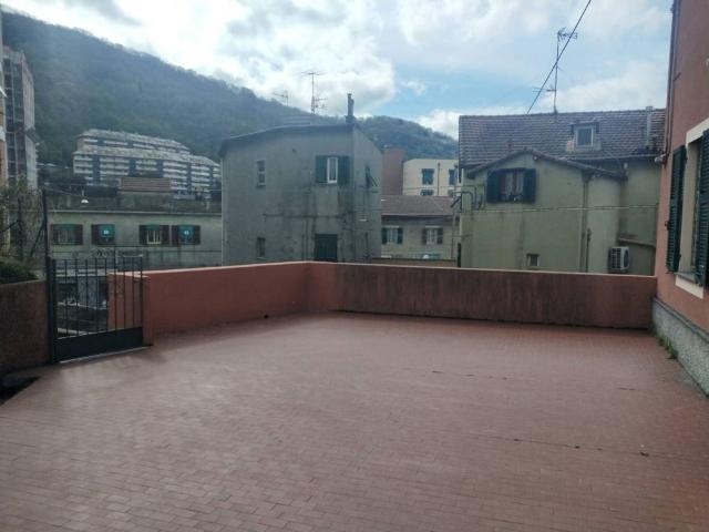 Appartamento in vendita a Genova GE