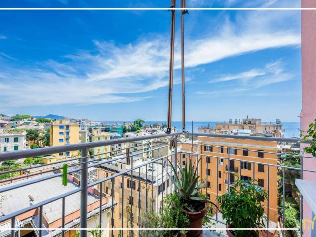 Appartamento in vendita a Genova GE