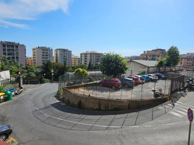 Appartamento in vendita a Genova GE