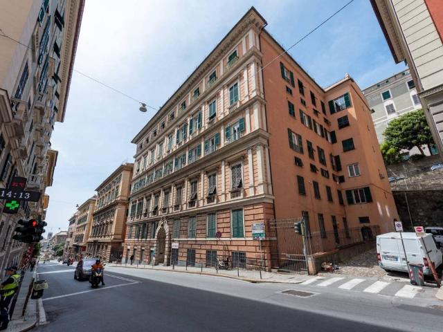 Appartamento in vendita a Genova GE