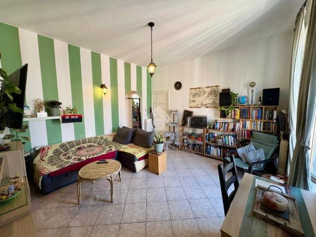 Appartamento in vendita a Genova GE