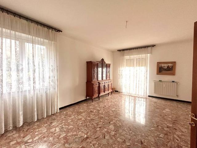 Appartamento in vendita a Genova GE