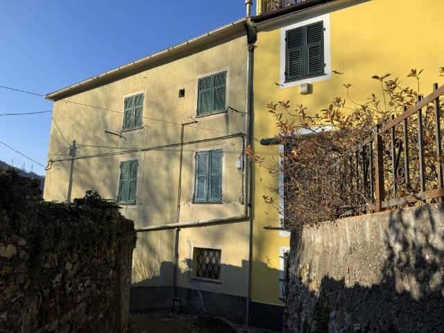 Appartamento in vendita a Genova GE