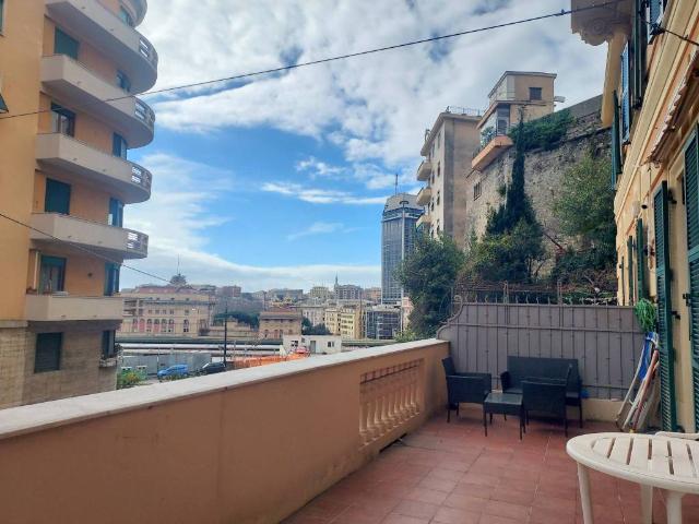 Appartamento in vendita a Genova GE