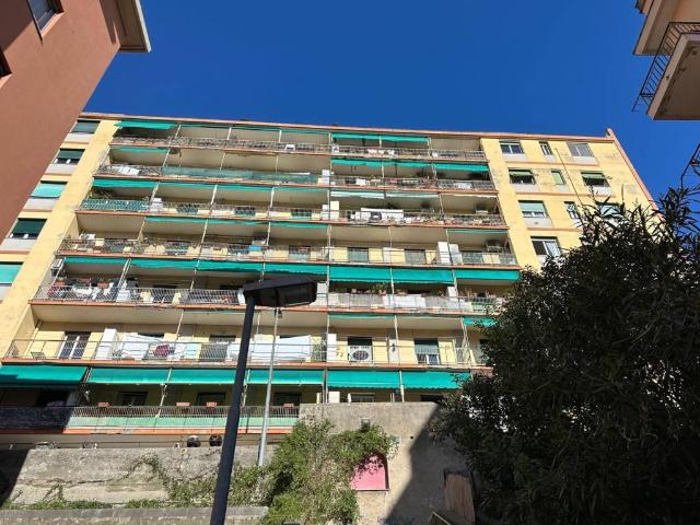 Appartamento in vendita a Genova GE