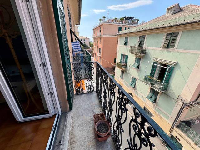Appartamento in vendita a Genova GE