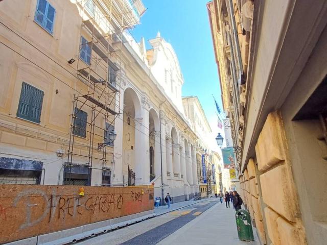 Appartamento in vendita a Genova GE