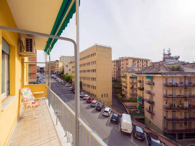 Appartamento in vendita a Genova GE