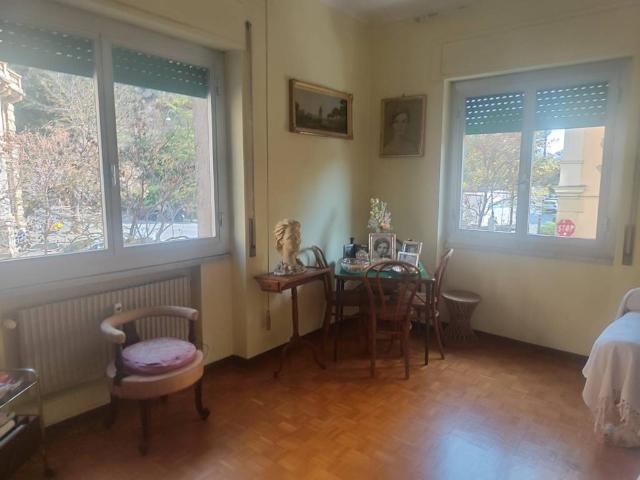 Appartamento in vendita a Genova GE