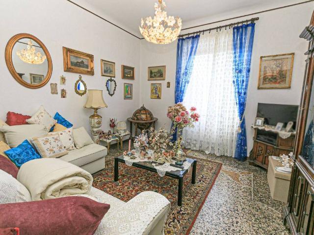 Appartamento in vendita a Genova GE