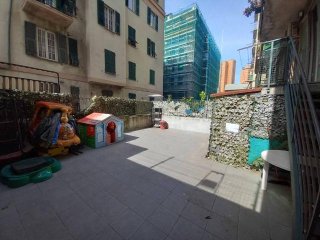 Appartamento in vendita a Genova GE